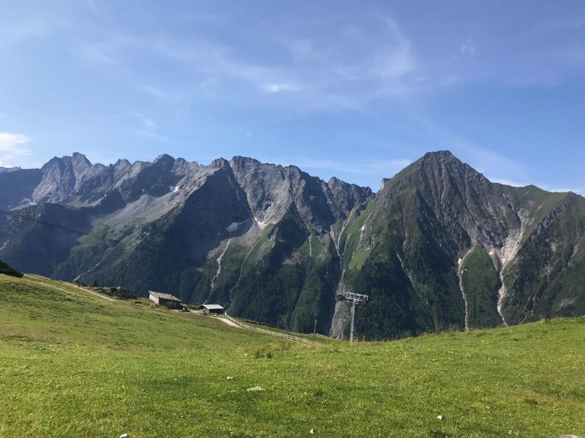 Apartment Between Mayrhofen And Finkenberg エクステリア 写真